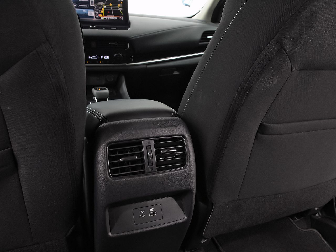 Nissan Qashqai DIG-T 116kW Xtronic N-Connecta - foto 34