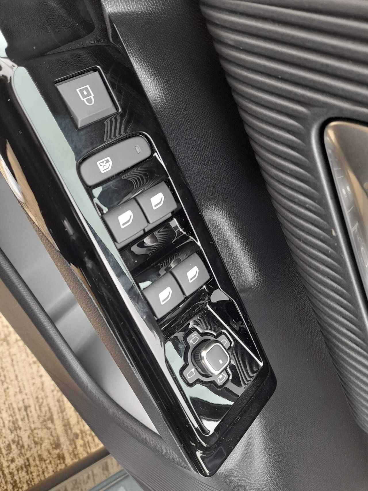 Citroën C5 Aircross HYBRID 107kW (145CV) e-DCS6 Max - foto 18