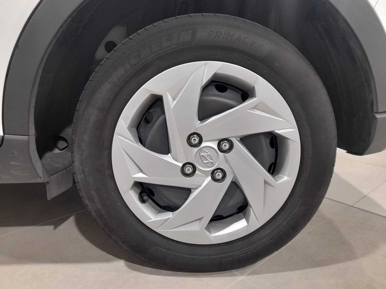 Hyundai Bayon 1.2 MPI Essence - foto 13