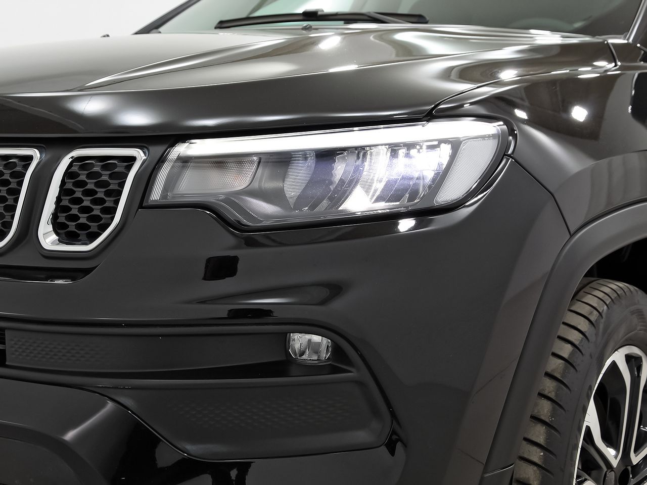 Jeep Compass 4Xe 1.3 PHEV 140kW(190CV) Limited AT AWD - foto 36