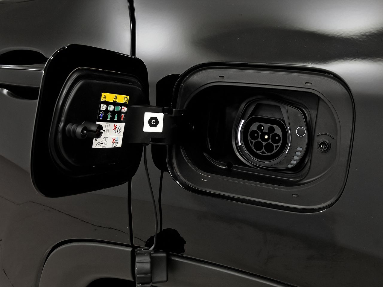 Jeep Compass 4Xe 1.3 PHEV 140kW(190CV) Limited AT AWD - foto 38