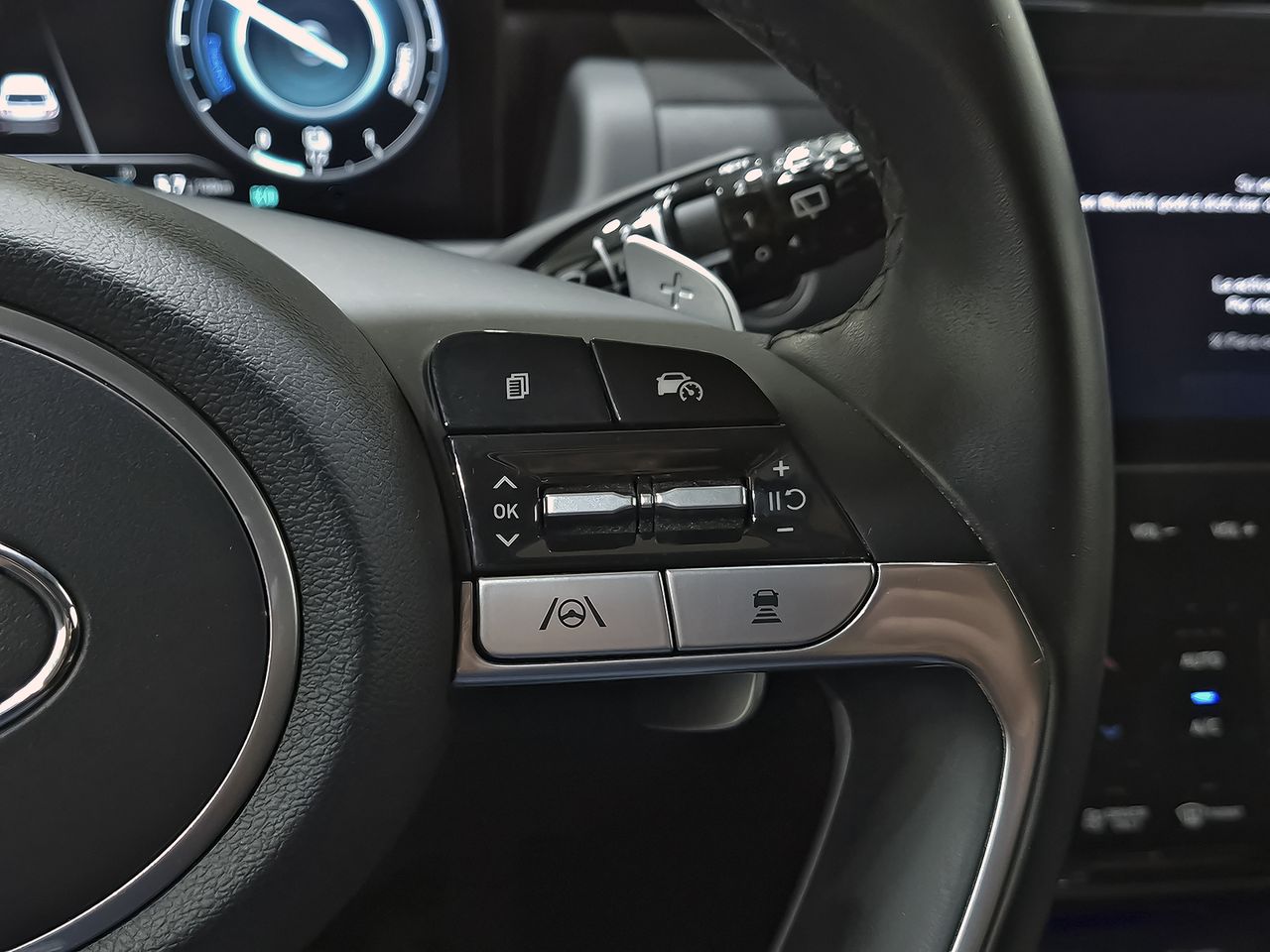 Hyundai Tucson 1.6 TGDI 169kW HEV Tecno Sky Auto - foto 18