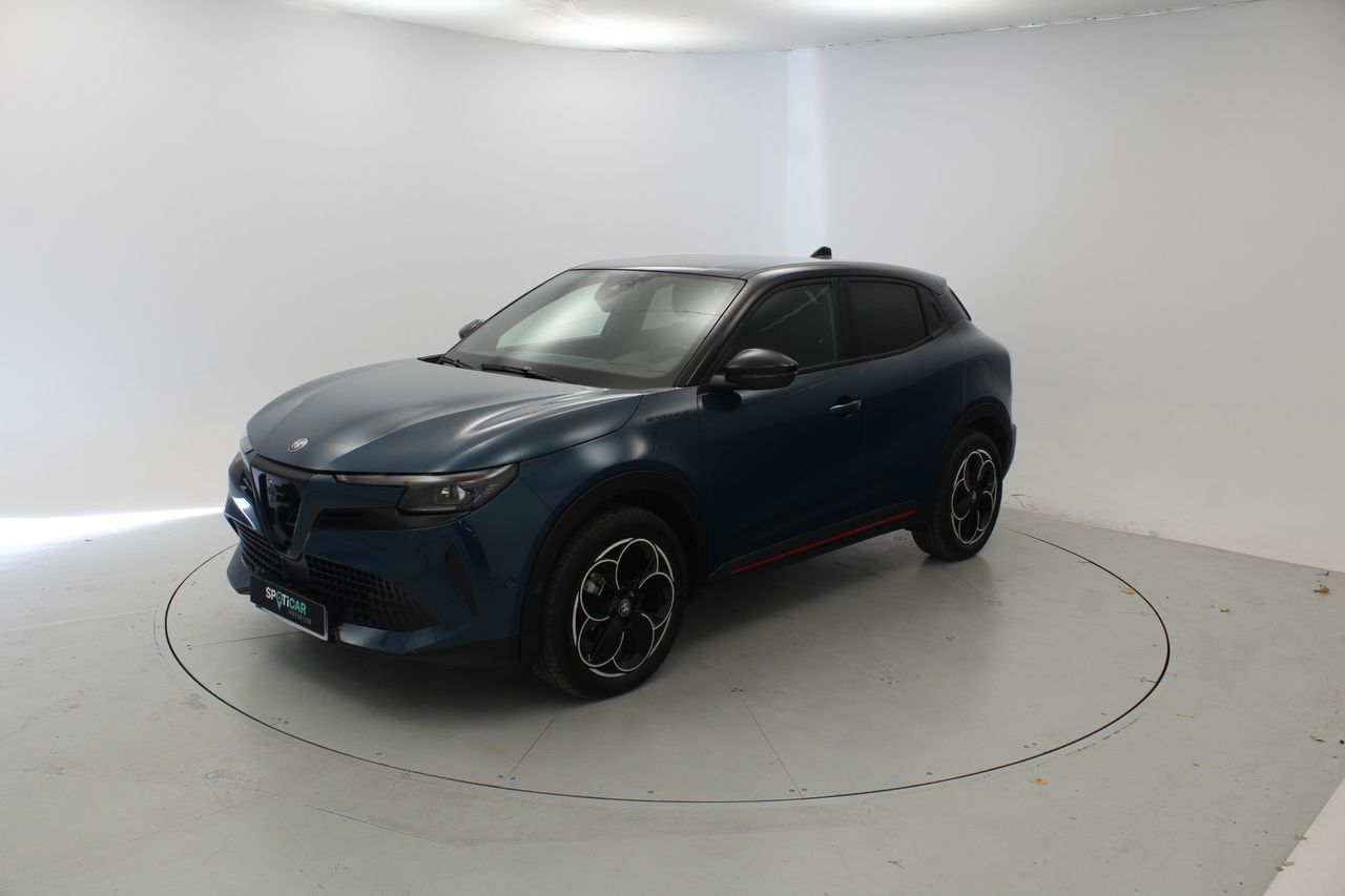 Alfa Romeo Junior Elettrica Speciale 115kW (156CV) - foto 2