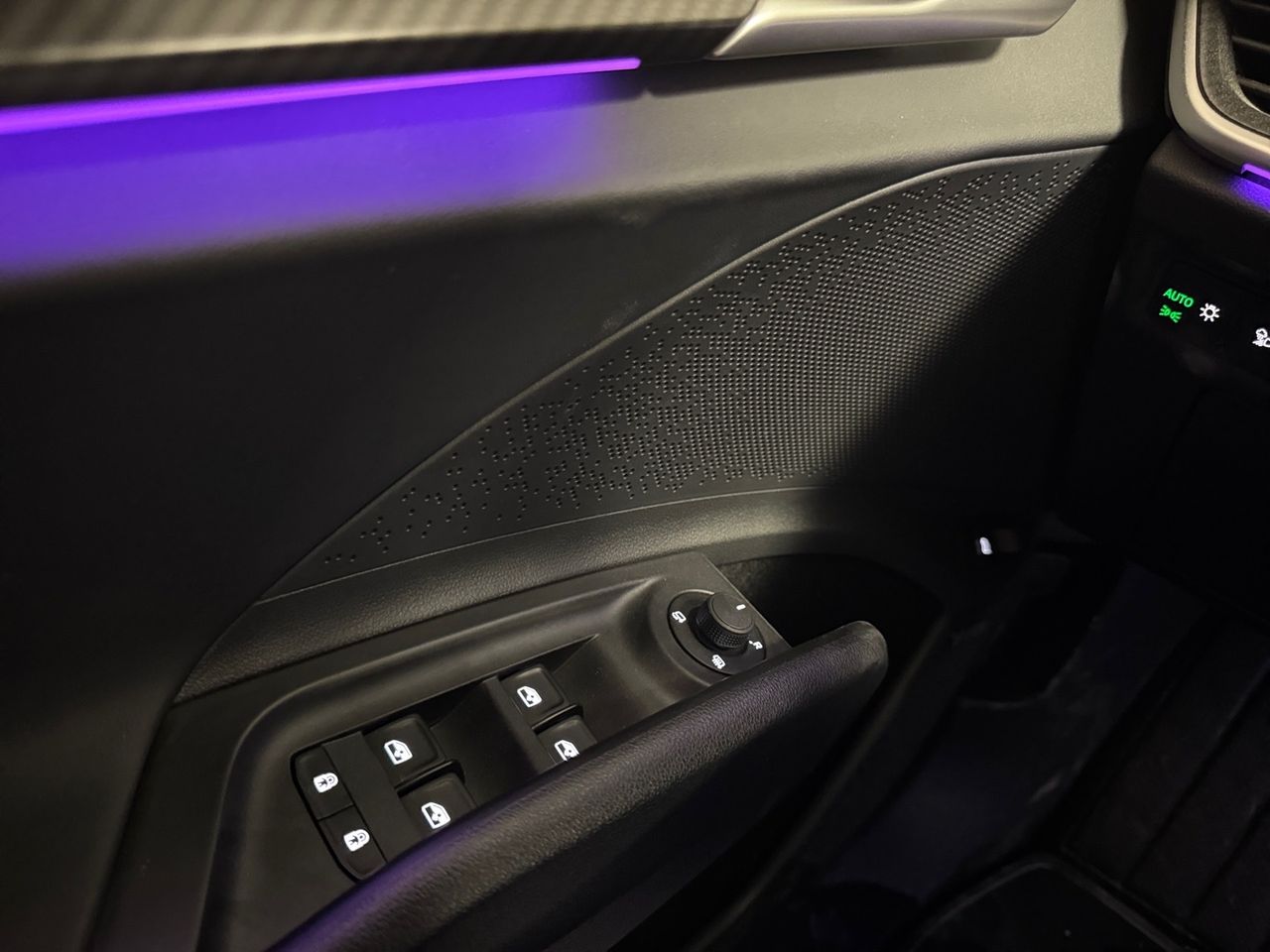 Skoda Elroq 210 kW (CV) 82 kWh (77 kwh neta) Sportli - foto 13