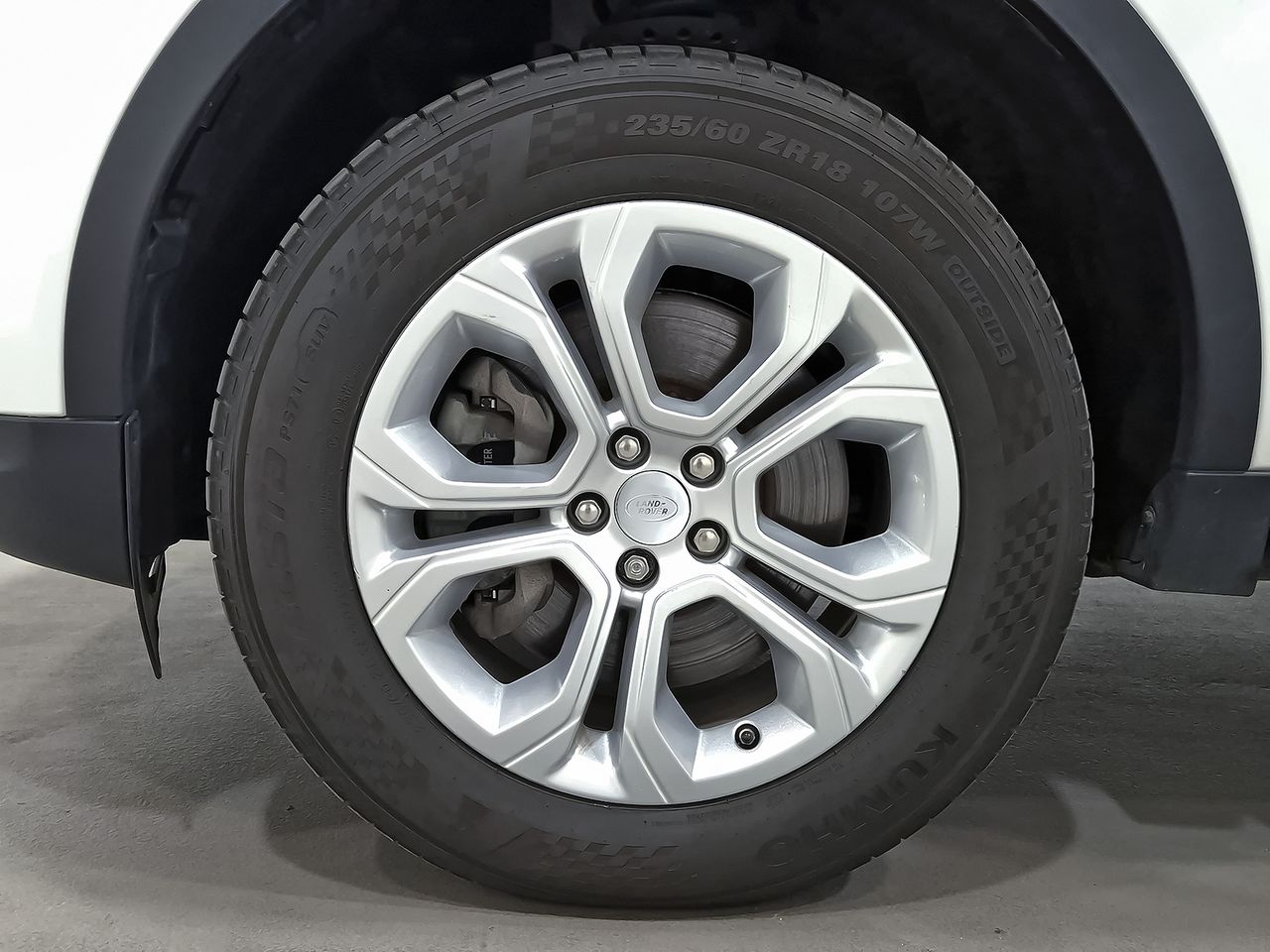 Land-Rover Discovery Sport 2.0D I4-L.Flw 150 PS AWD MHEV Aut - foto 8