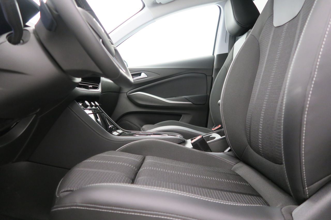 Opel Grandland 1.6 Turbo PHEV GS Auto 165kW/225CV - foto 15