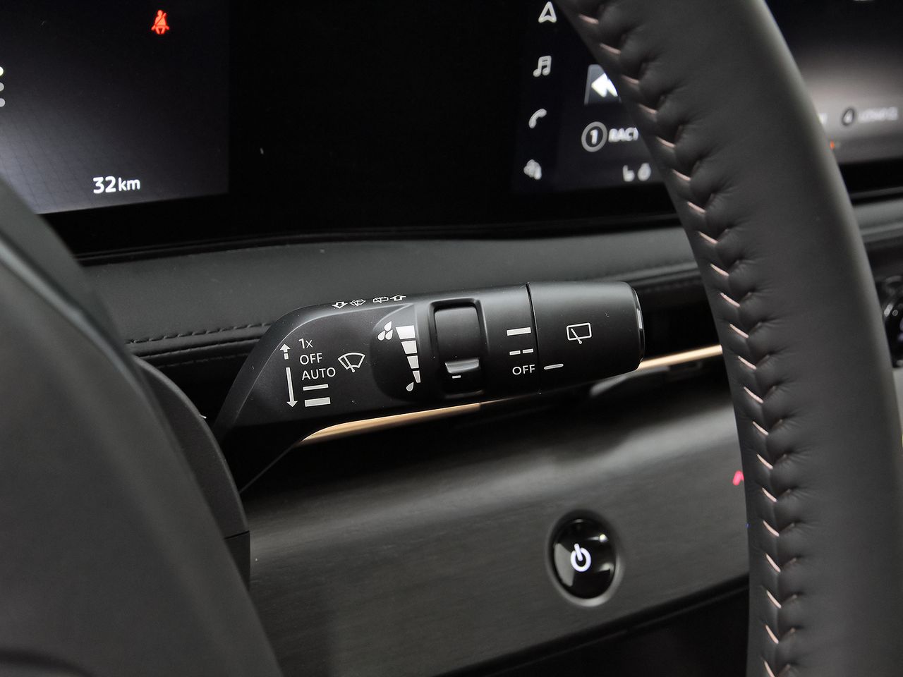 Nissan Ariya 5p 87 kWh e-4ORCE Advance CAR. 22kW + Te - foto 15