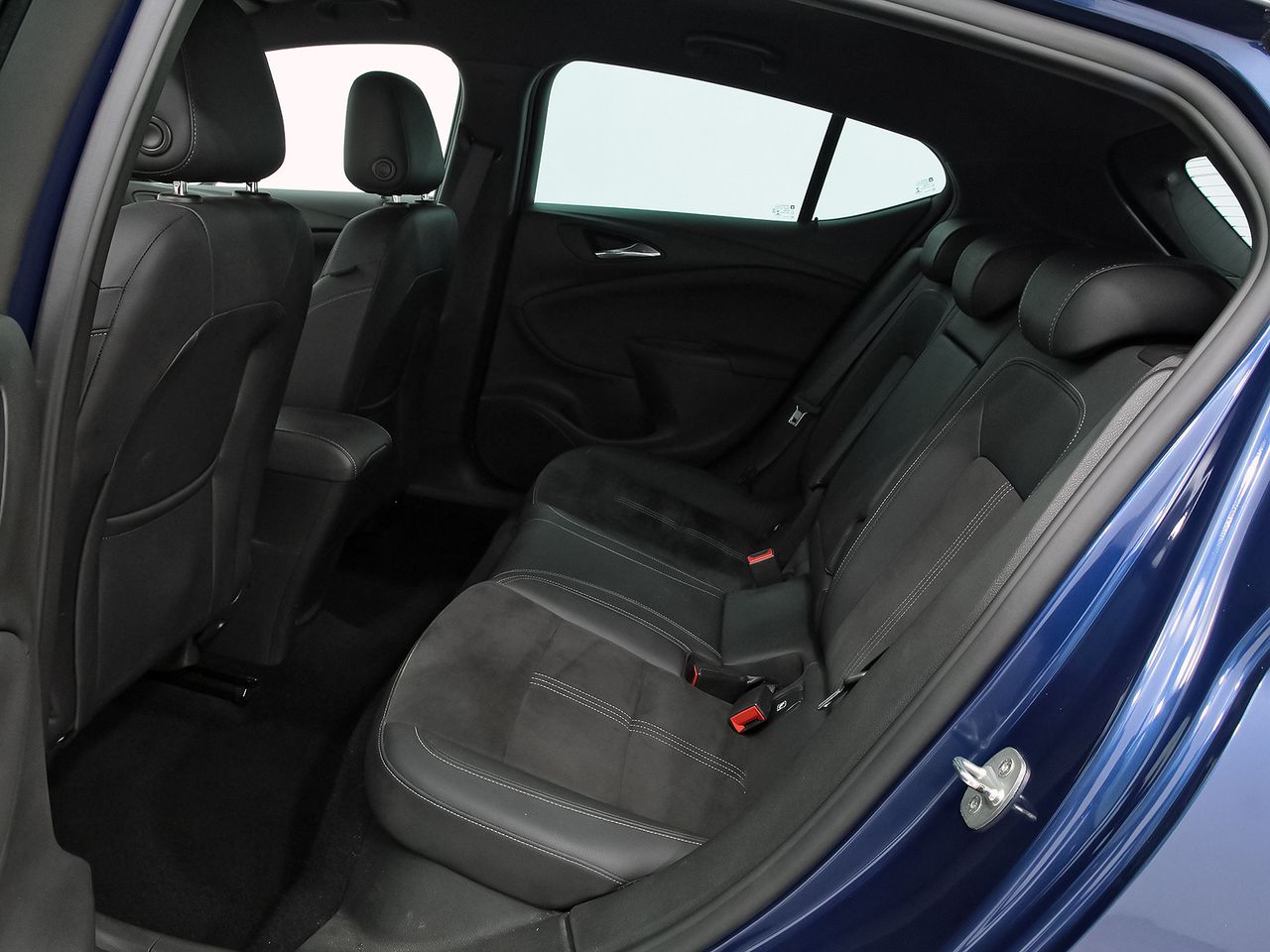 Opel Astra 1.2T SHR 107kW (145CV) Ultimate - foto 9