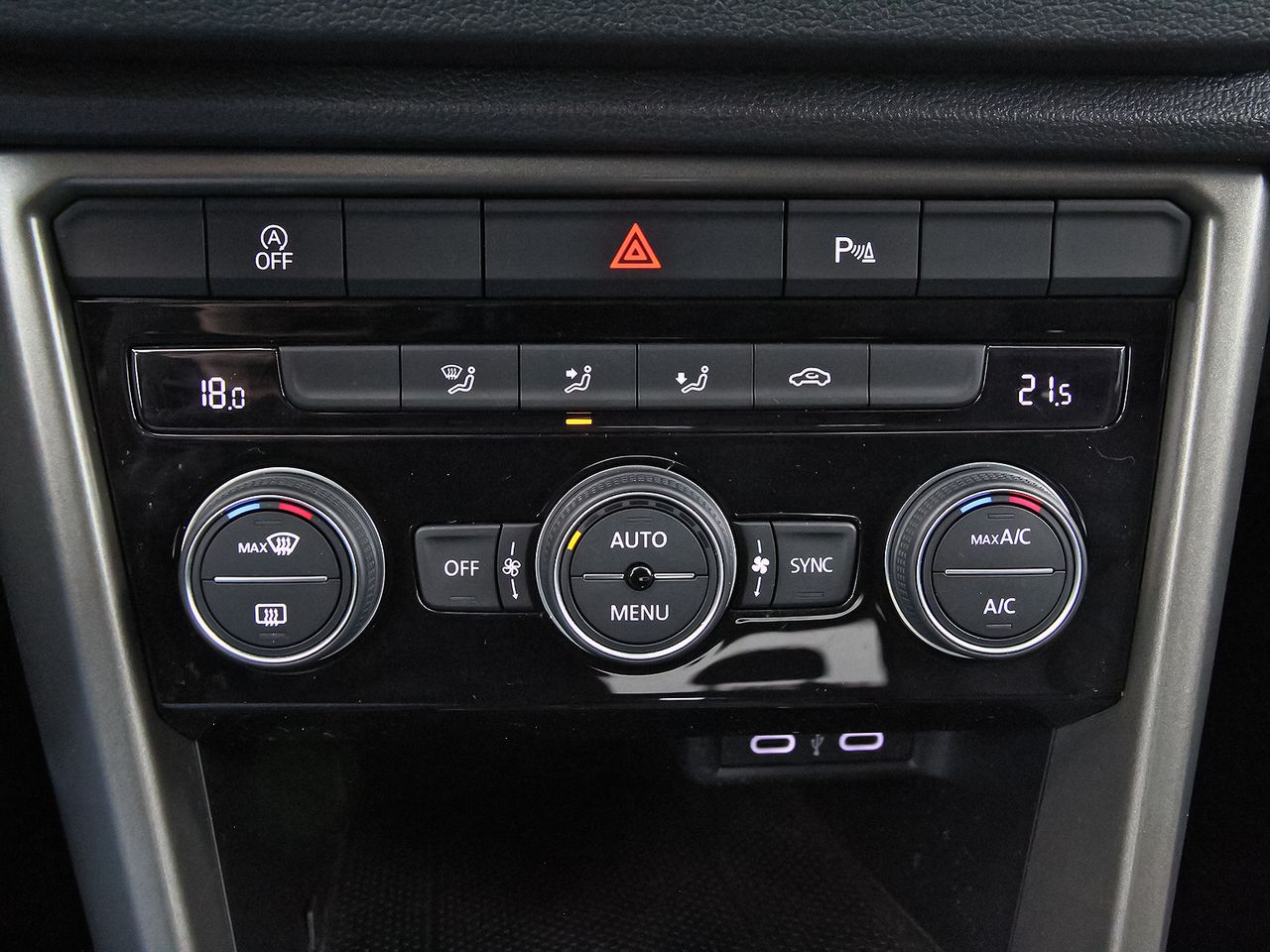 Volkswagen T-Roc Advance R-Line 2.0 TDI 110kW (150CV) DSG - foto 24