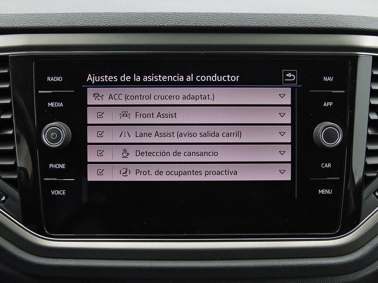 Volkswagen T-Roc Advance R-Line 2.0 TDI 110kW (150CV) DSG - foto 22