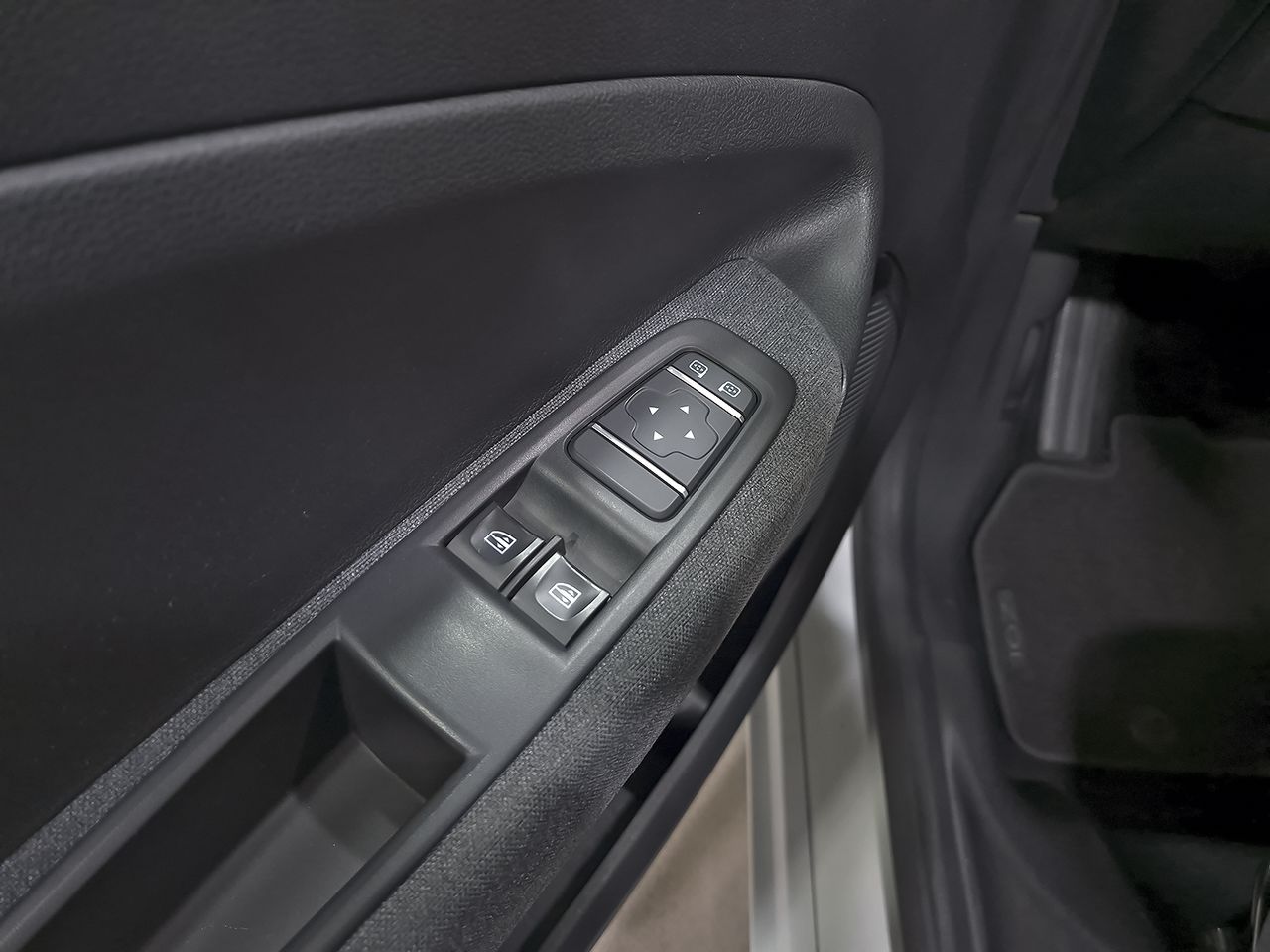 Renault Zoe Intens 80 kW R110 Batería 50kWh - foto 11