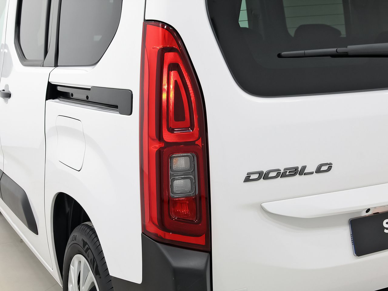 Fiat Doblò 1.5 75kW (100CV) diésel MT6 Talla M - foto 38