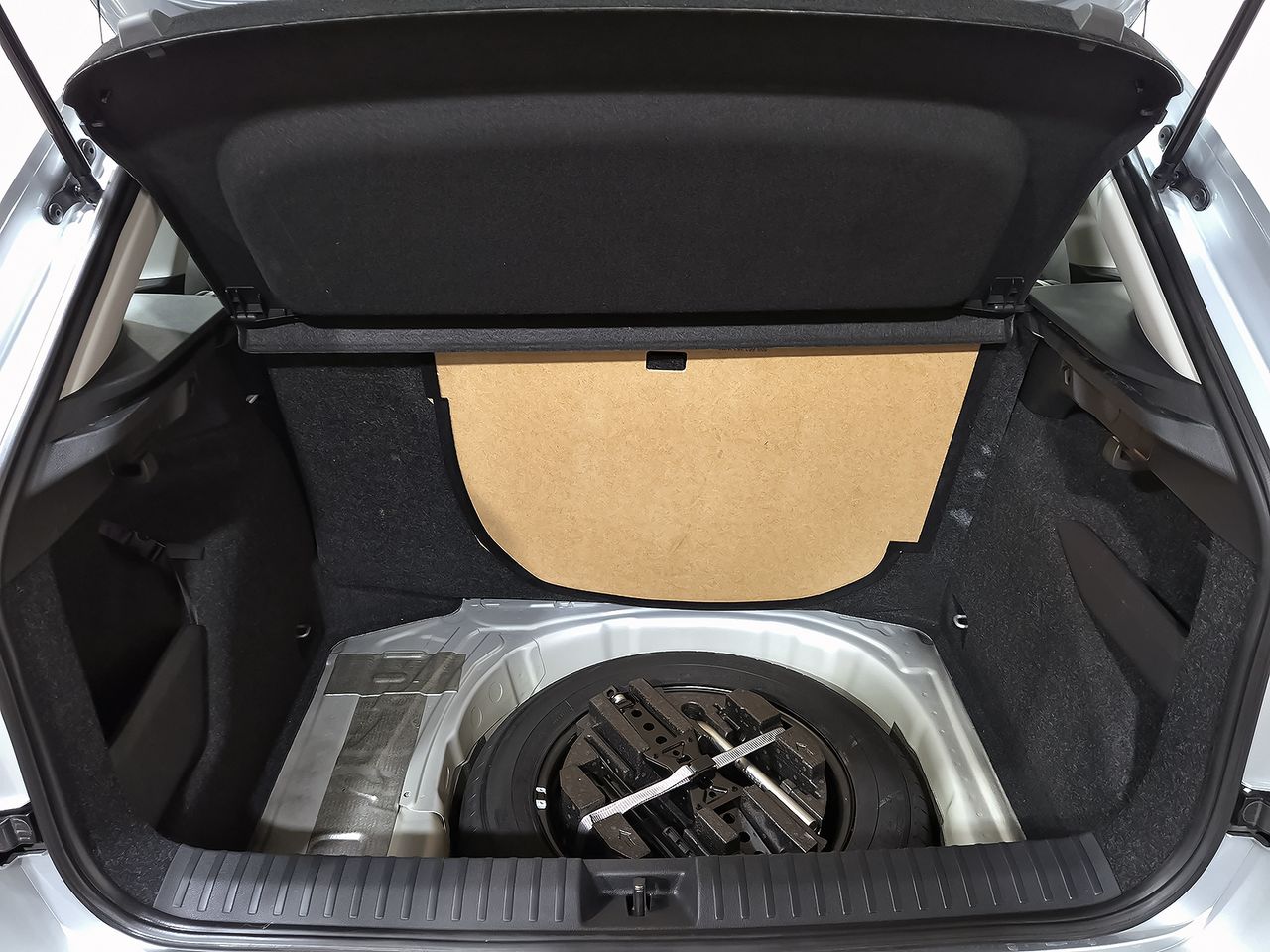 Skoda Kamiq 1.0 TSI 81kW (110CV) Ambition - foto 30