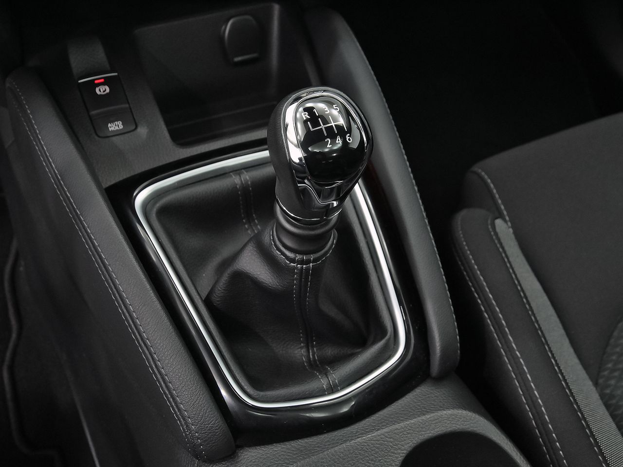 Nissan Qashqai DIG-T 85 kW (115 CV) N-CONNECTA - foto 28