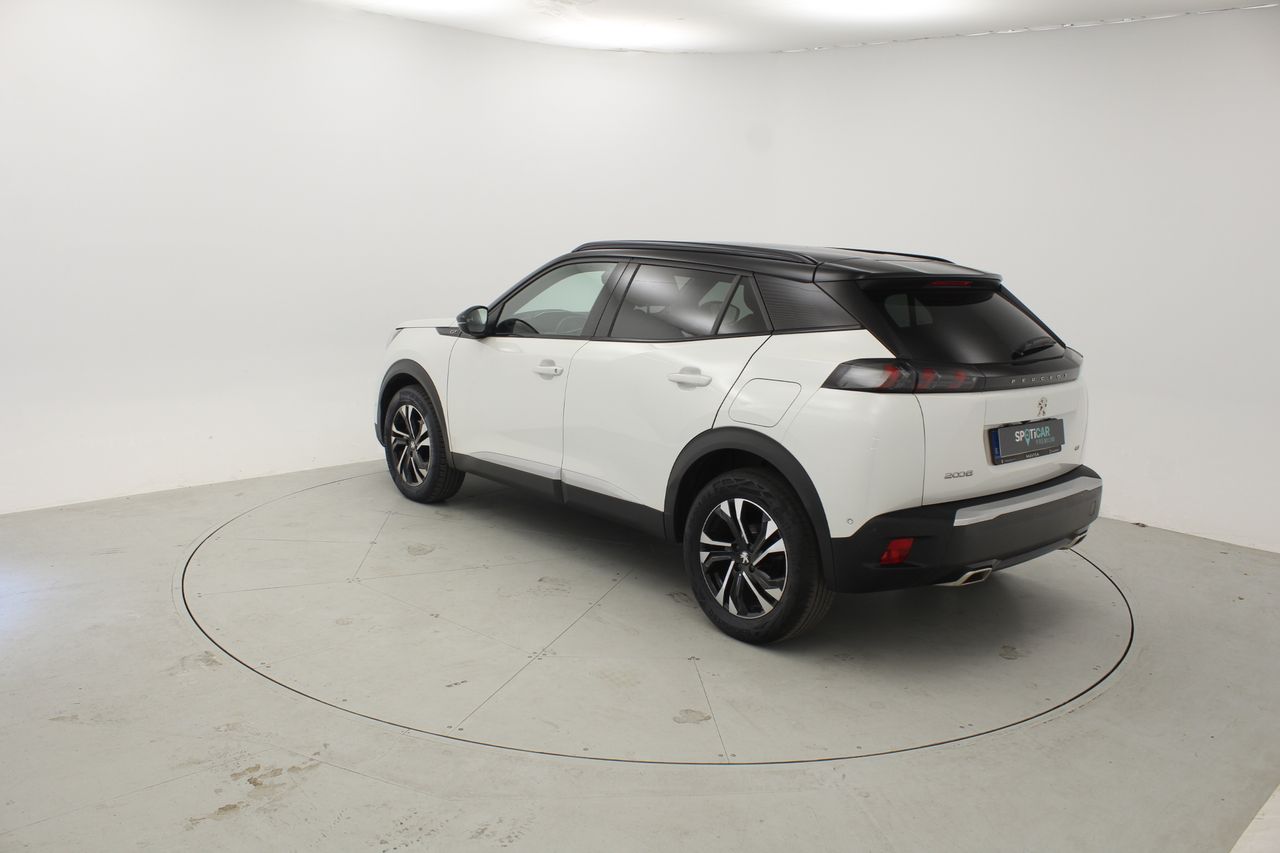 Peugeot 2008 GT Puretech 130 S&S EAT8 - foto 3