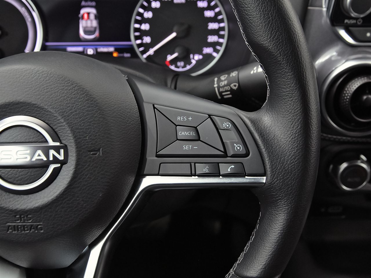 Nissan Juke 1.6 Hybrid 105kW (145CV) N-Connecta - foto 16