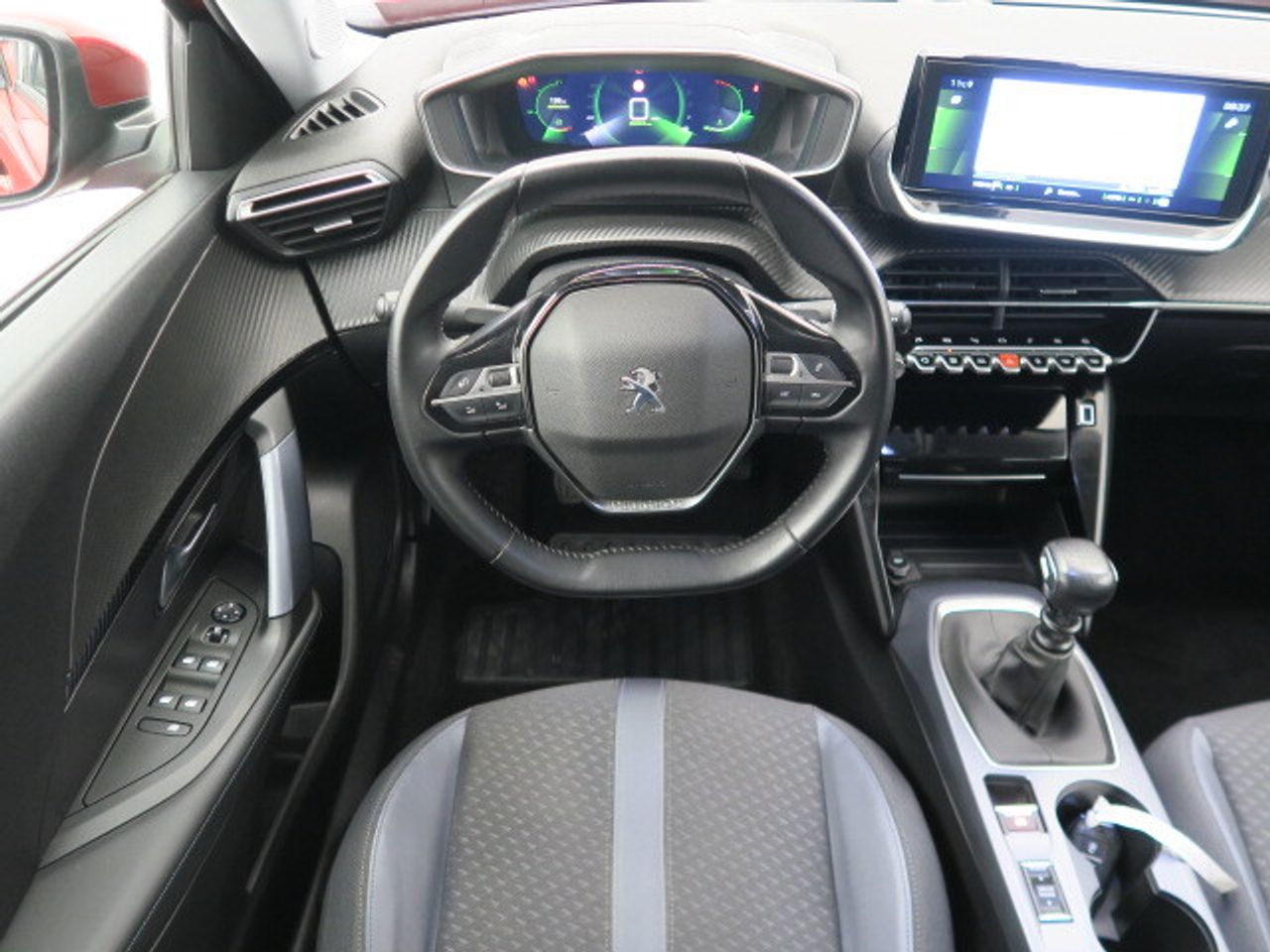 Peugeot 2008 Allure Pack Puretech 100 S&S 6 Vel. MAN - foto 13