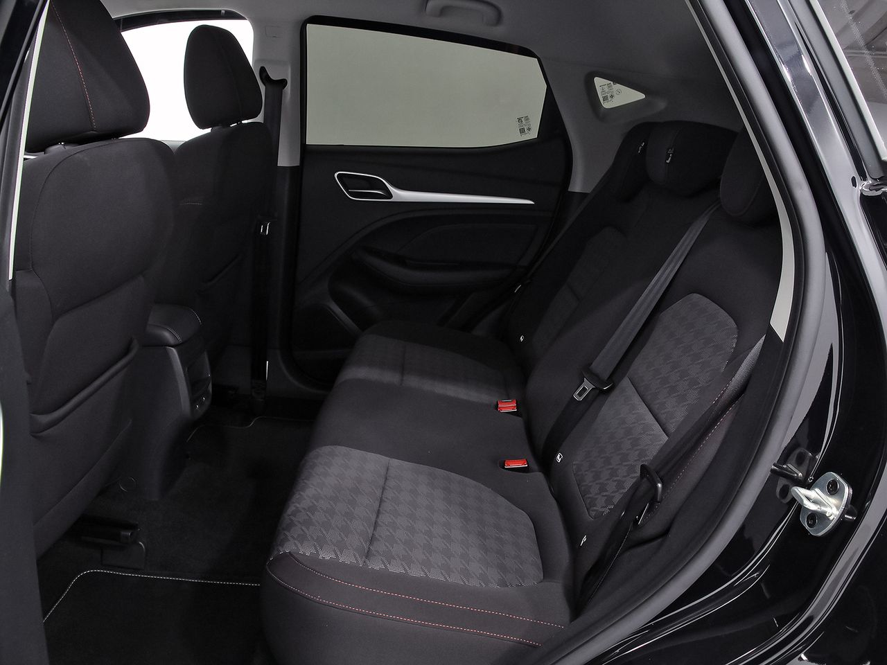 MG ZS 1.5 Luxury - foto 9