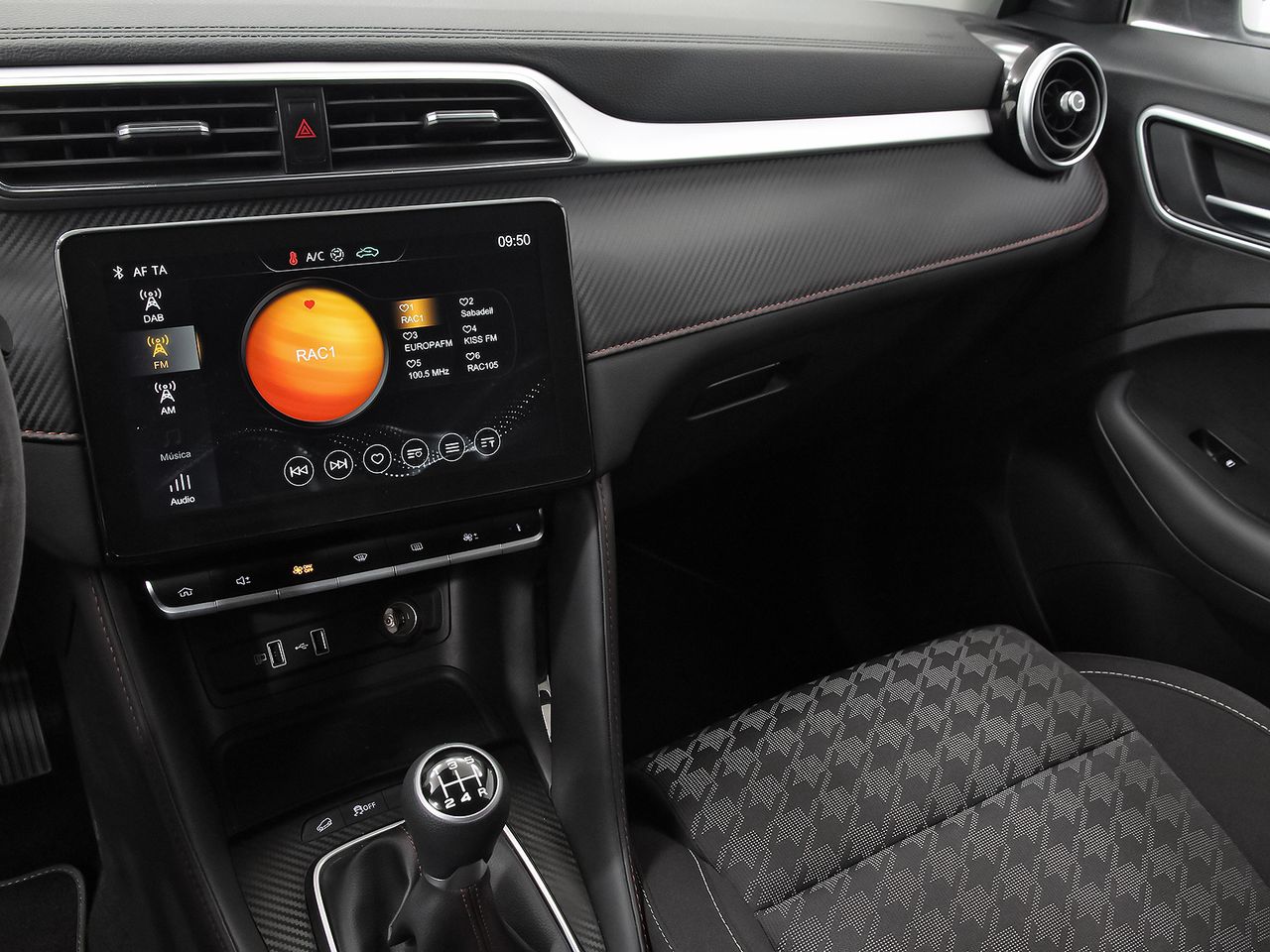 MG ZS 1.5 Luxury - foto 12