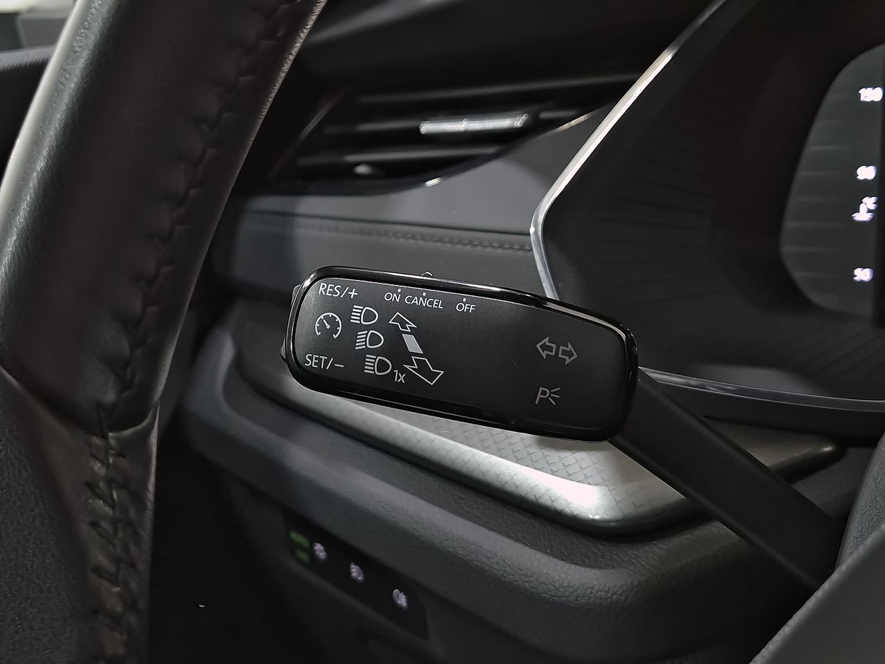 Skoda Octavia Combi 2.0 TDI 110kW DSG Ambition Plus - foto 14