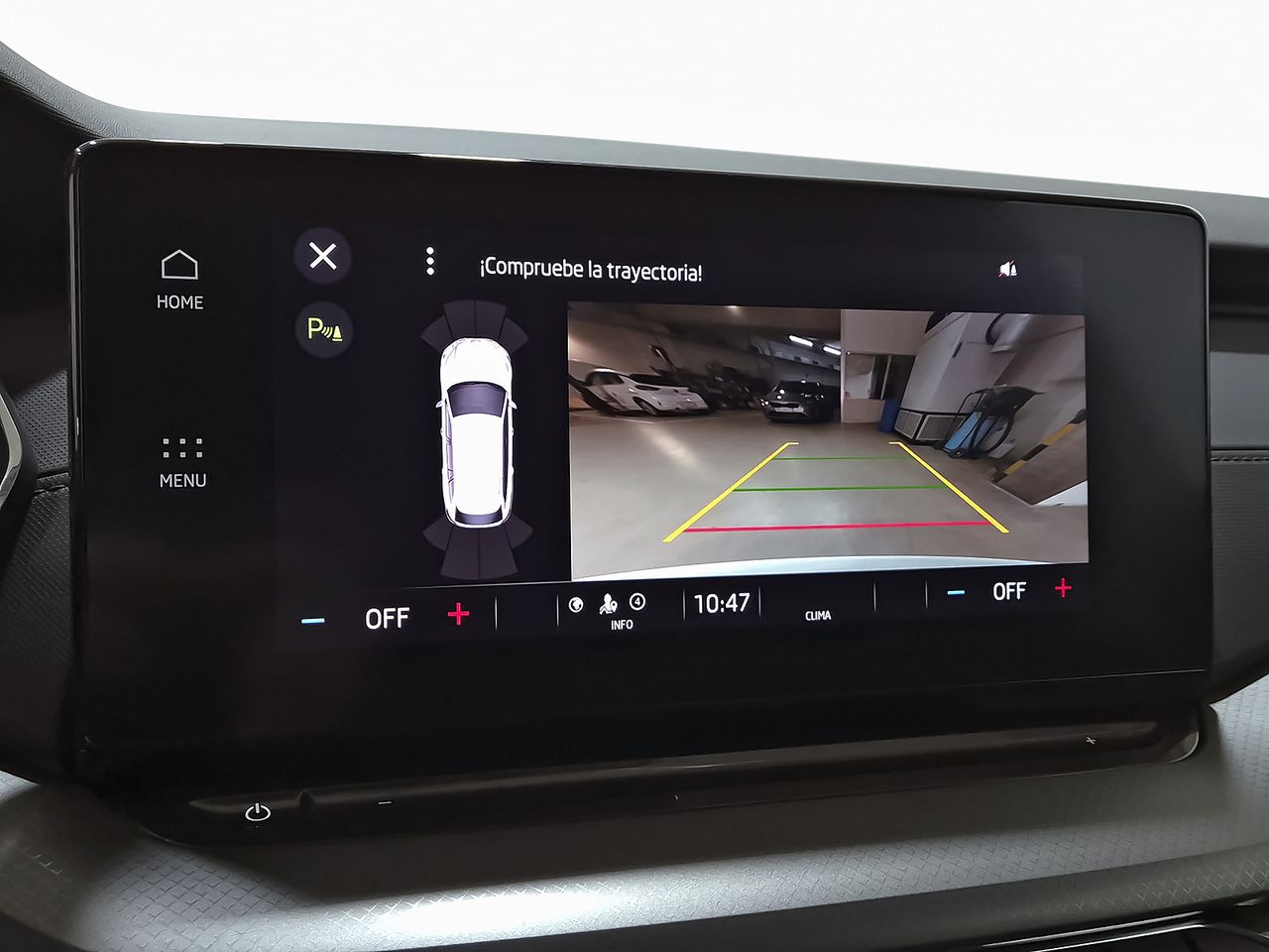 Skoda Octavia Combi 2.0 TDI 110kW DSG Ambition Plus - foto 24