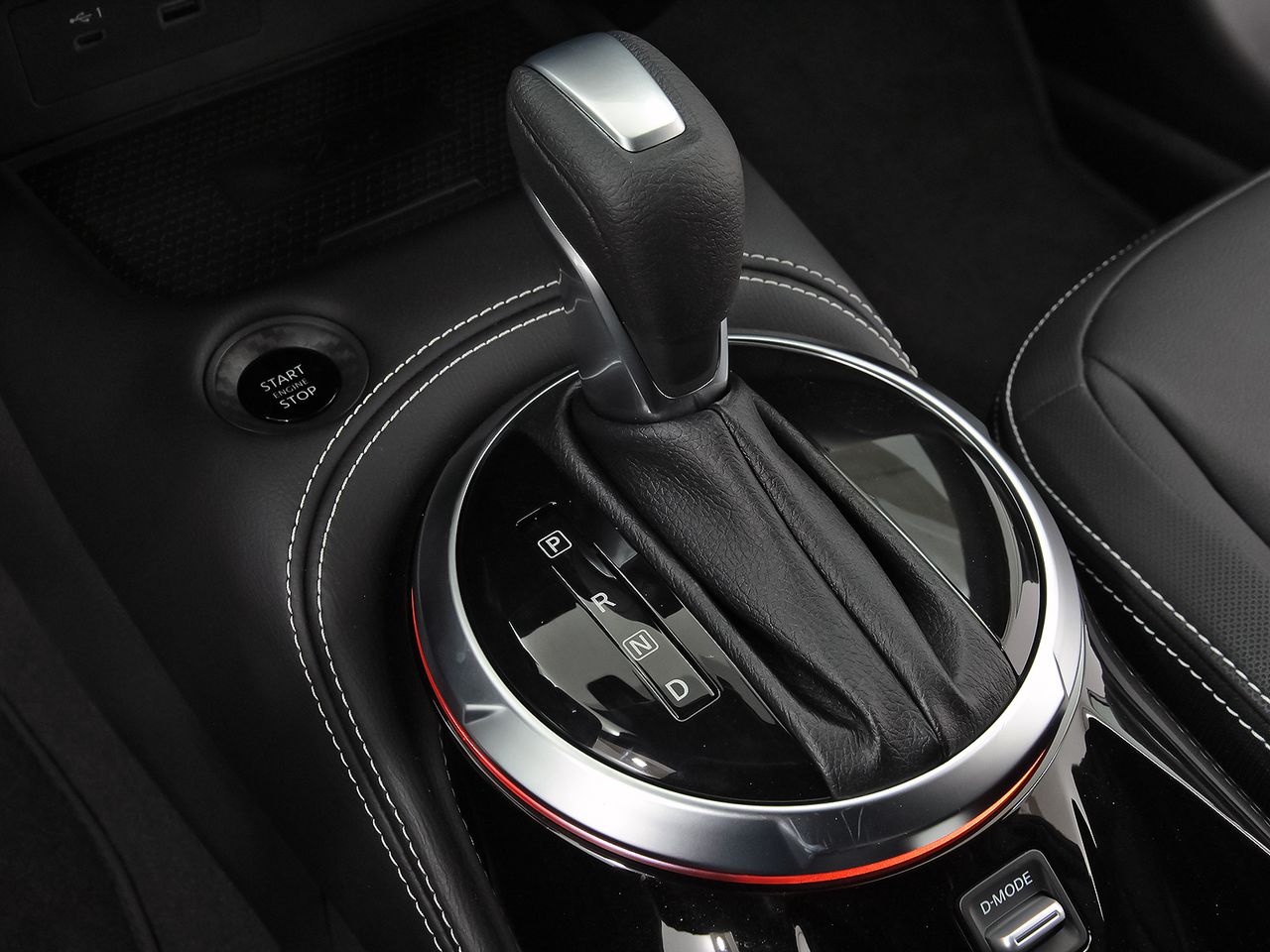 Nissan Juke DIG-T 84 kW (114 CV) DCT 7 Vel. Tekna - foto 34