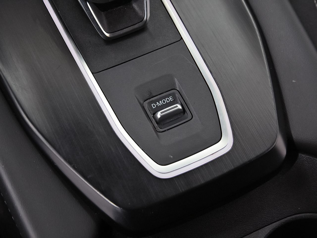 Nissan Qashqai DIG-T 116kW Xtronic N-Connecta - foto 32