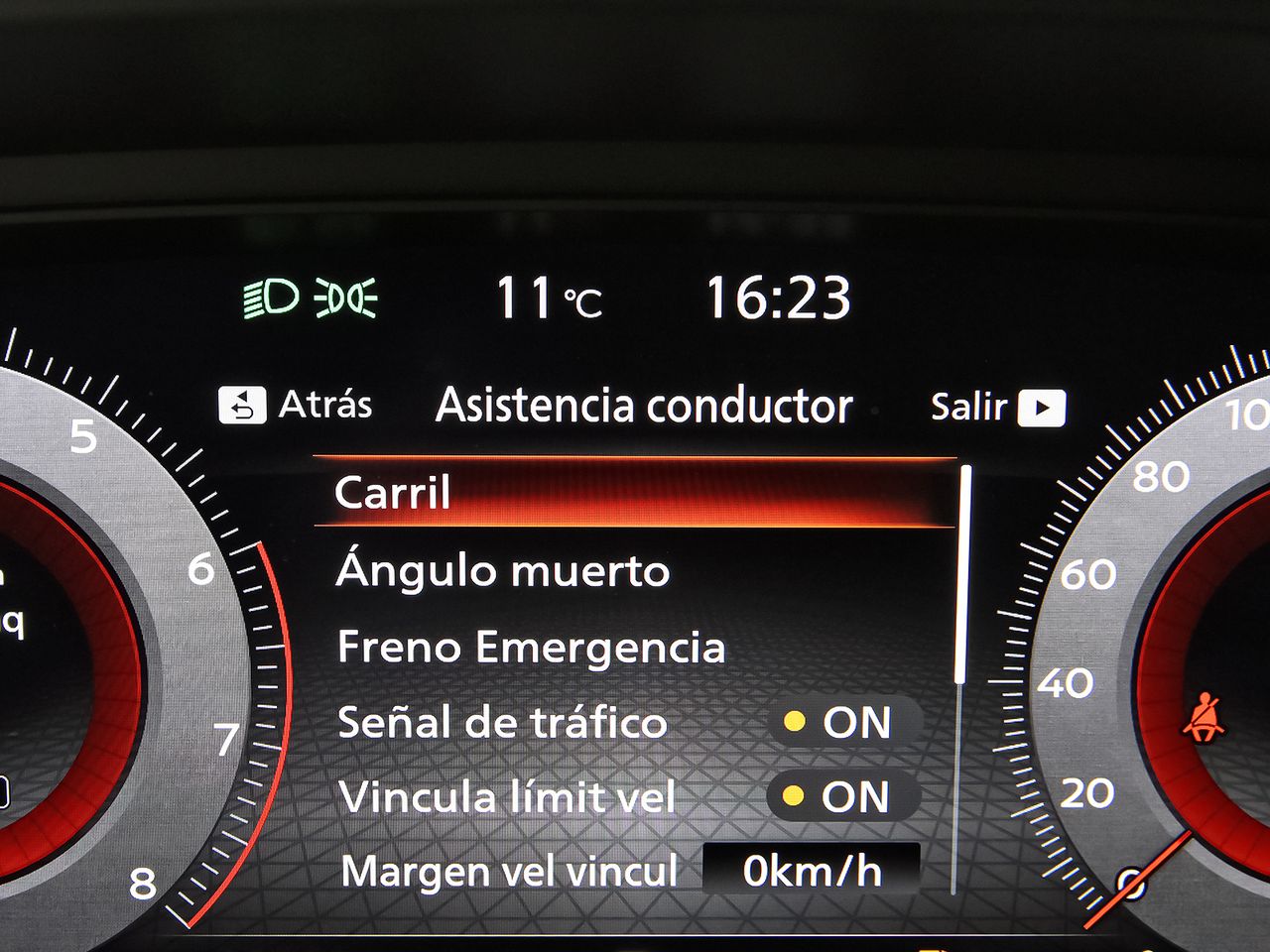 Nissan Qashqai DIG-T 116kW Xtronic N-Connecta - foto 28