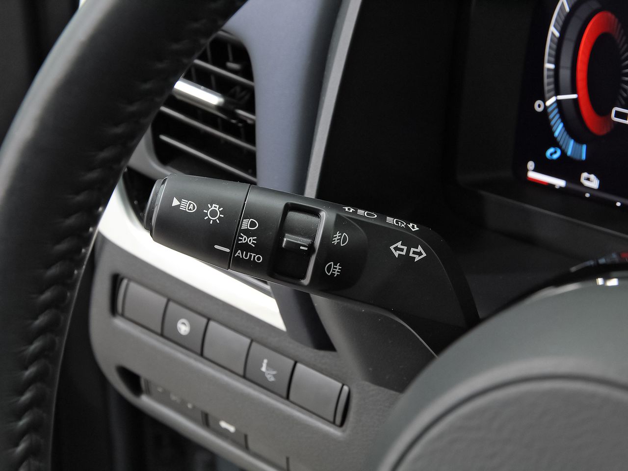 Nissan Qashqai E-POWER 140 KW (190 CV) Tekna - foto 16