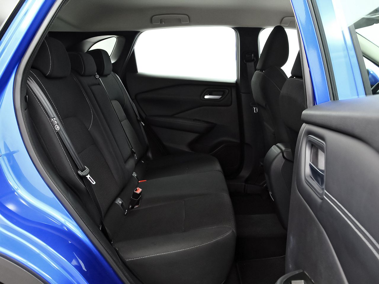 Nissan Qashqai DIG-T 103kW (140CV) mHEV 4x2 Acenta - foto 8