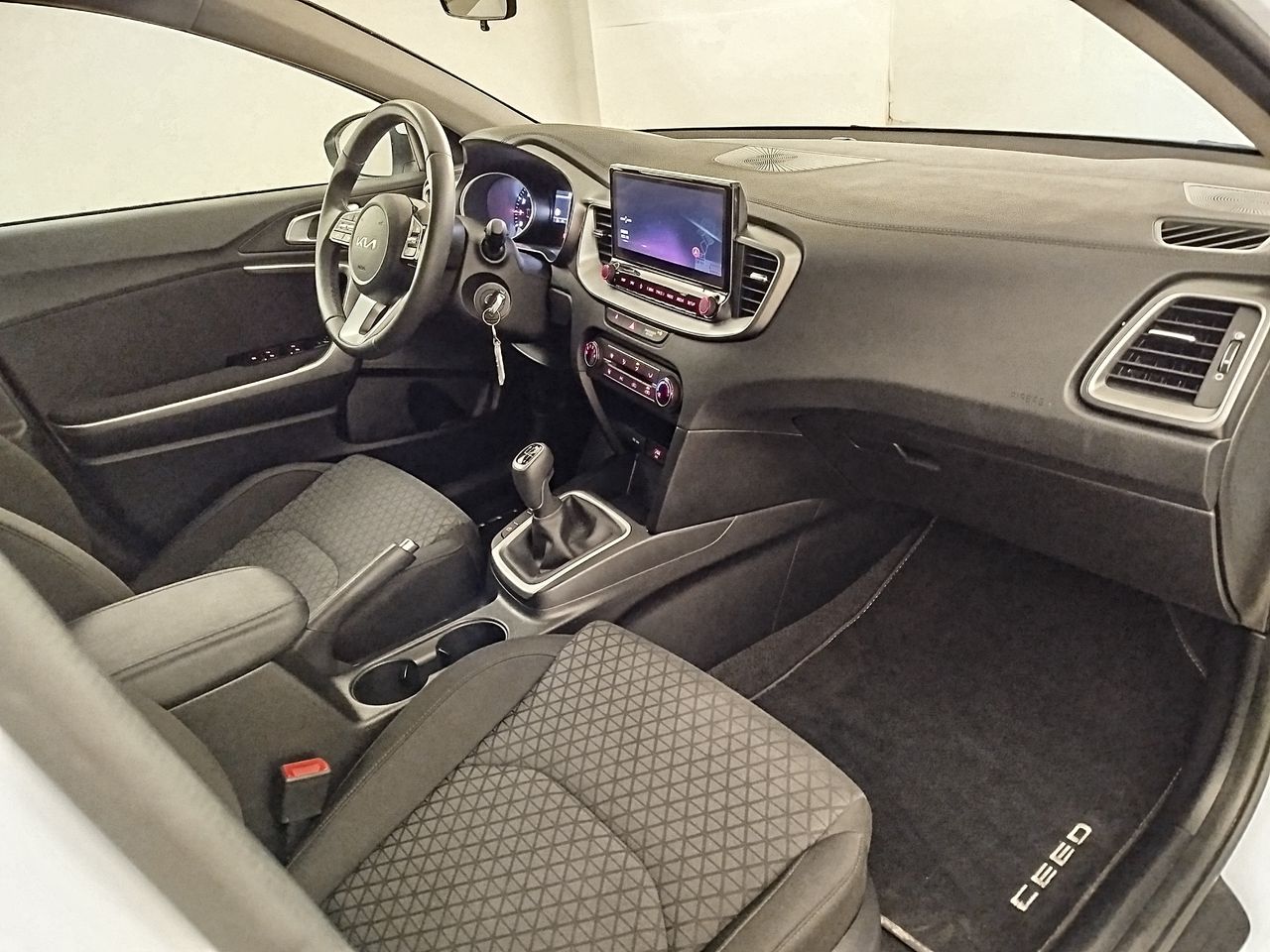 Kia XCeed 1.0 T-GDi Drive 74kW (100CV) - foto 10