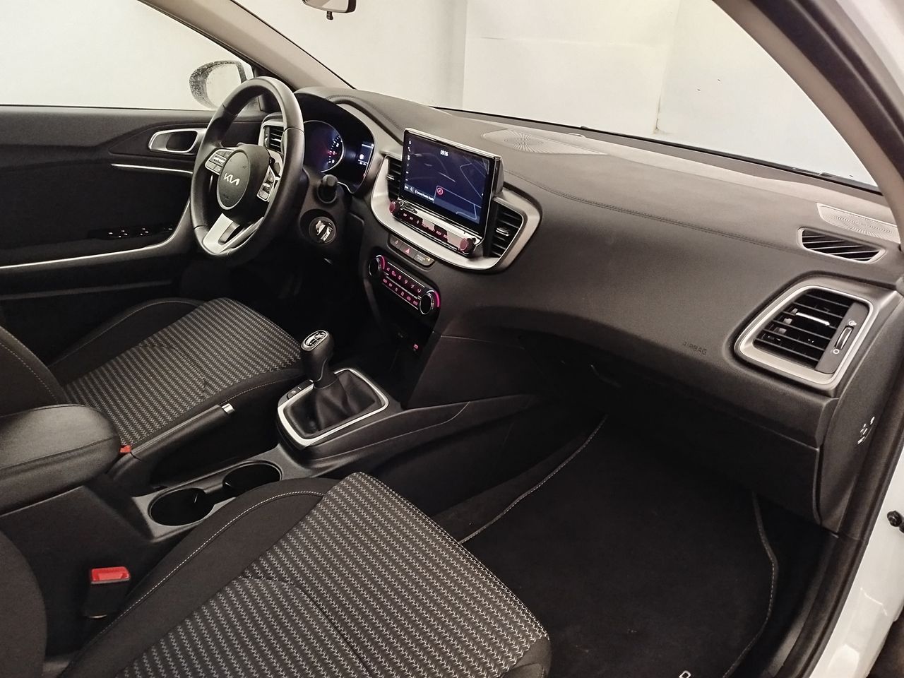 Kia XCeed 1.0 T-GDi Drive 74kW (100CV) - foto 10