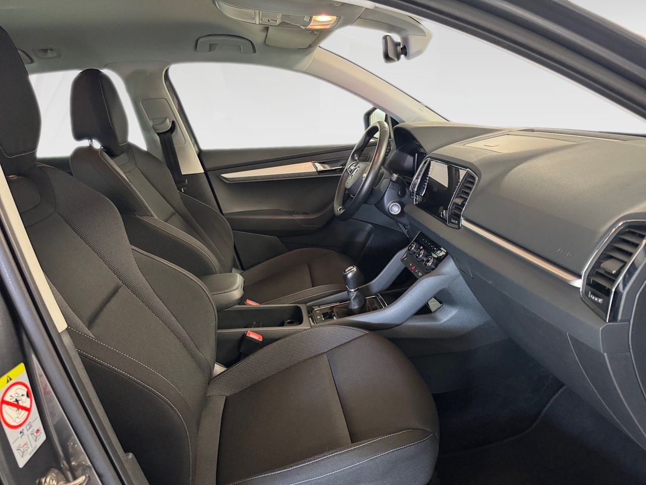 Skoda Karoq 1.0 TSI 81kW (110CV) Ambition - foto 5