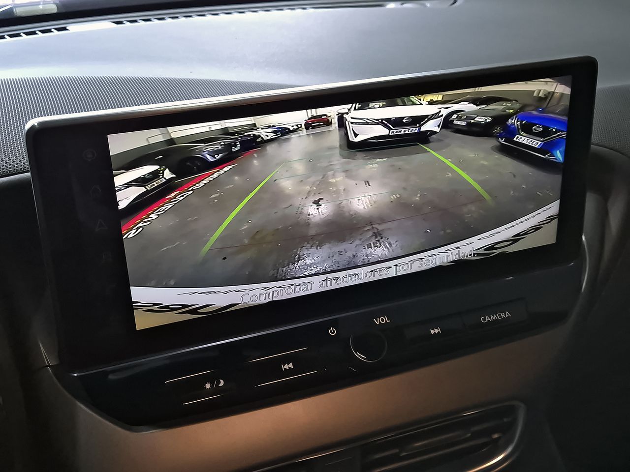 Nissan Juke DIG-T 84 kW (114 CV) 6M/T N-Connecta - foto 21