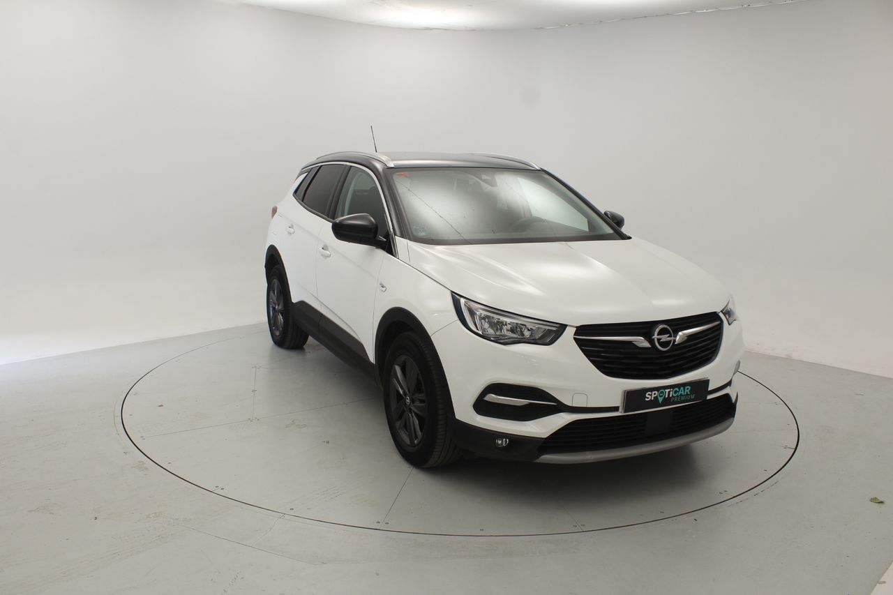 Opel Grandland X 1.2 Turbo Design Line
