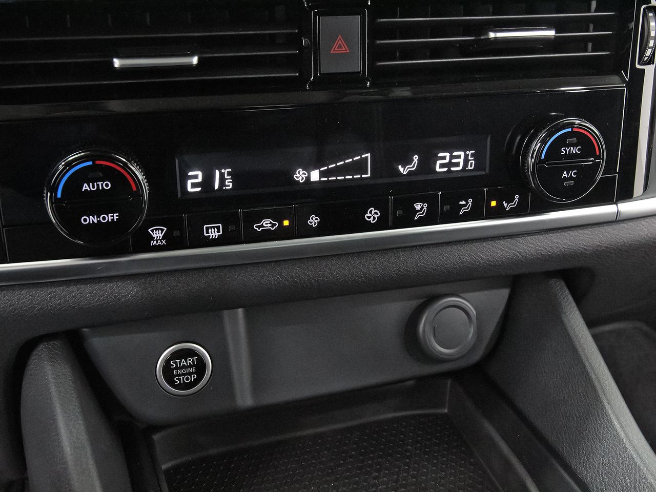 Nissan Qashqai DIG-T 116kW (158CV) mHEV CVT Acenta - foto 26