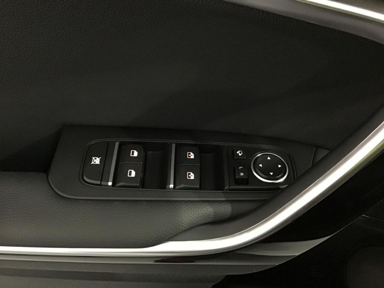 Kia Ceed 1.6 MHEV 100kW (136CV) Tech DCT - foto 8