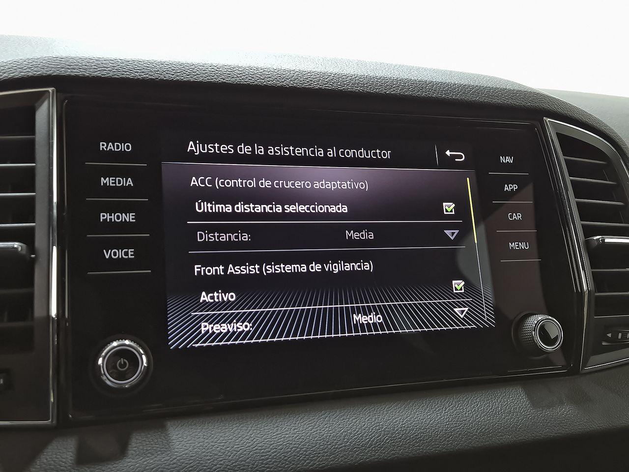 Skoda Karoq 1.5 TSI 110kW (150CV) DSG ACT Sportline - foto 21