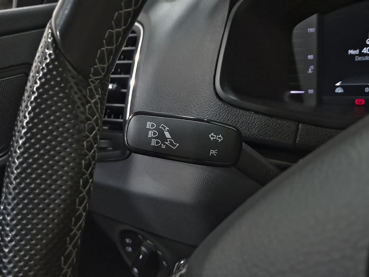 Skoda Karoq 1.5 TSI 110kW (150CV) DSG ACT Sportline - foto 12