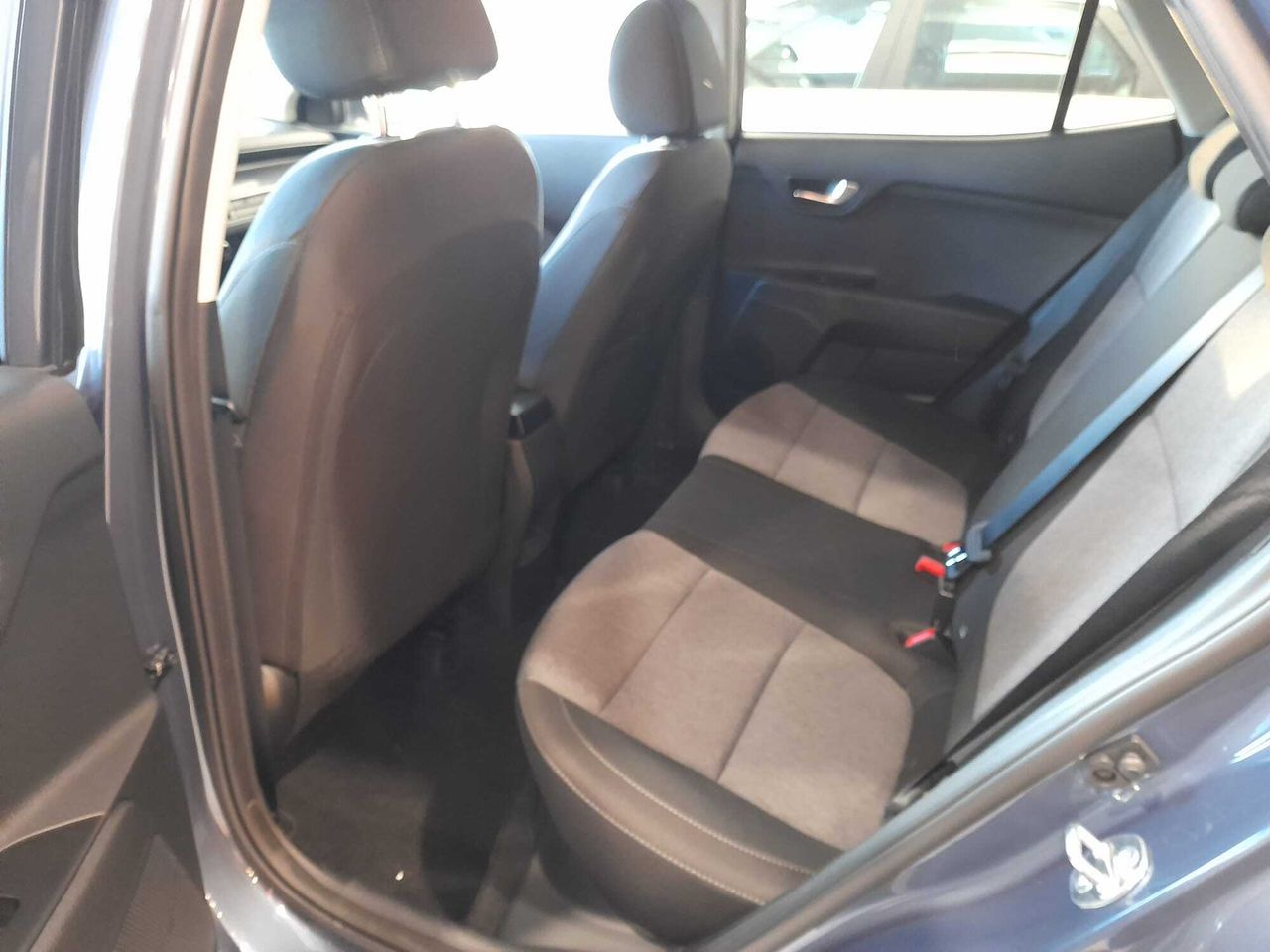 Kia Stonic 1.0 T-GDi 74kW (100CV) MHEV MT Drive - foto 14