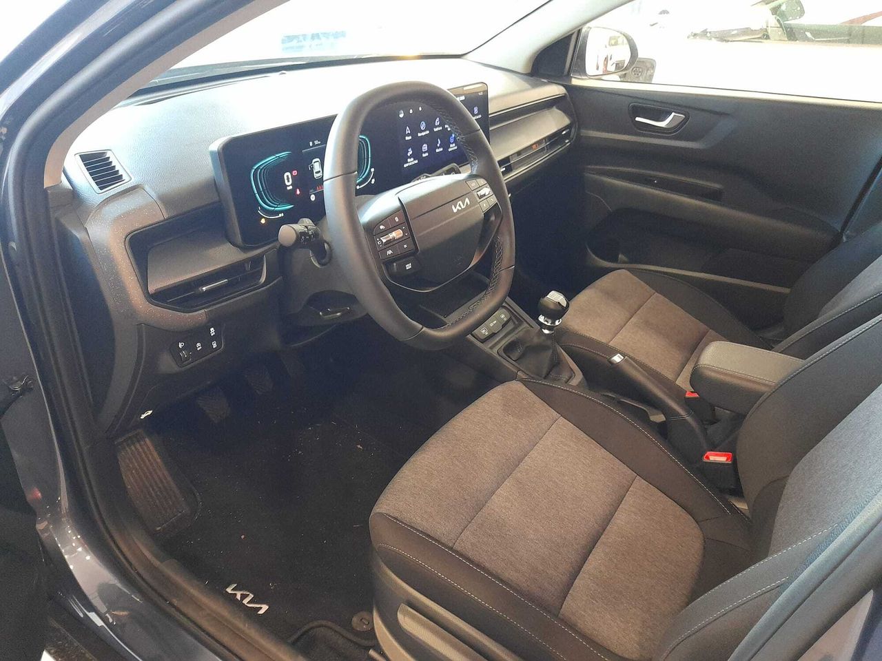 Kia Stonic 1.0 T-GDi 74kW (100CV) MHEV MT Drive - foto 11