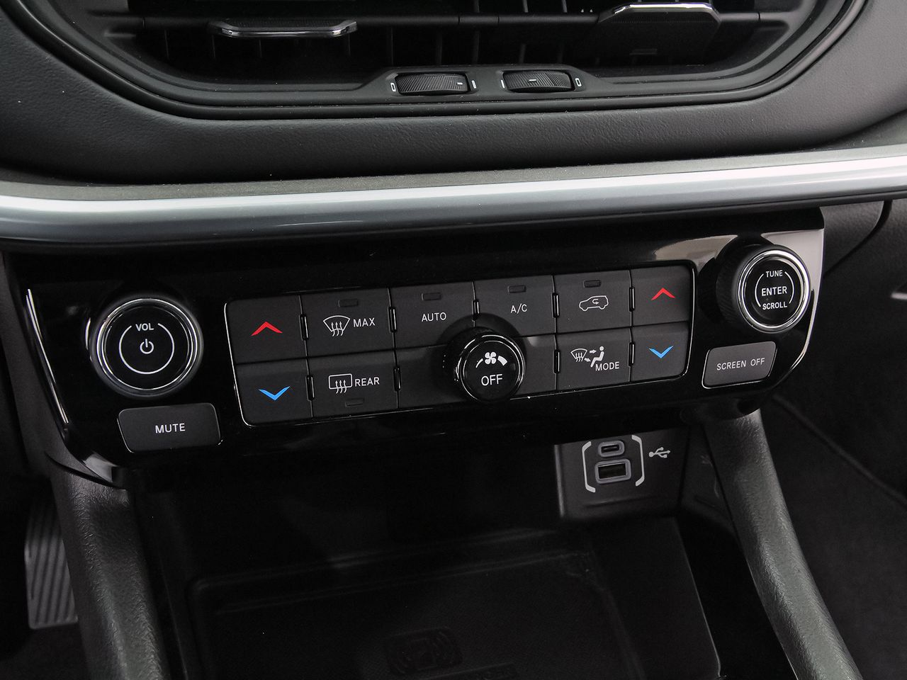 Jeep Compass 1.3 Gse T4 96kW (130CV) Limited MT FWD - foto 32