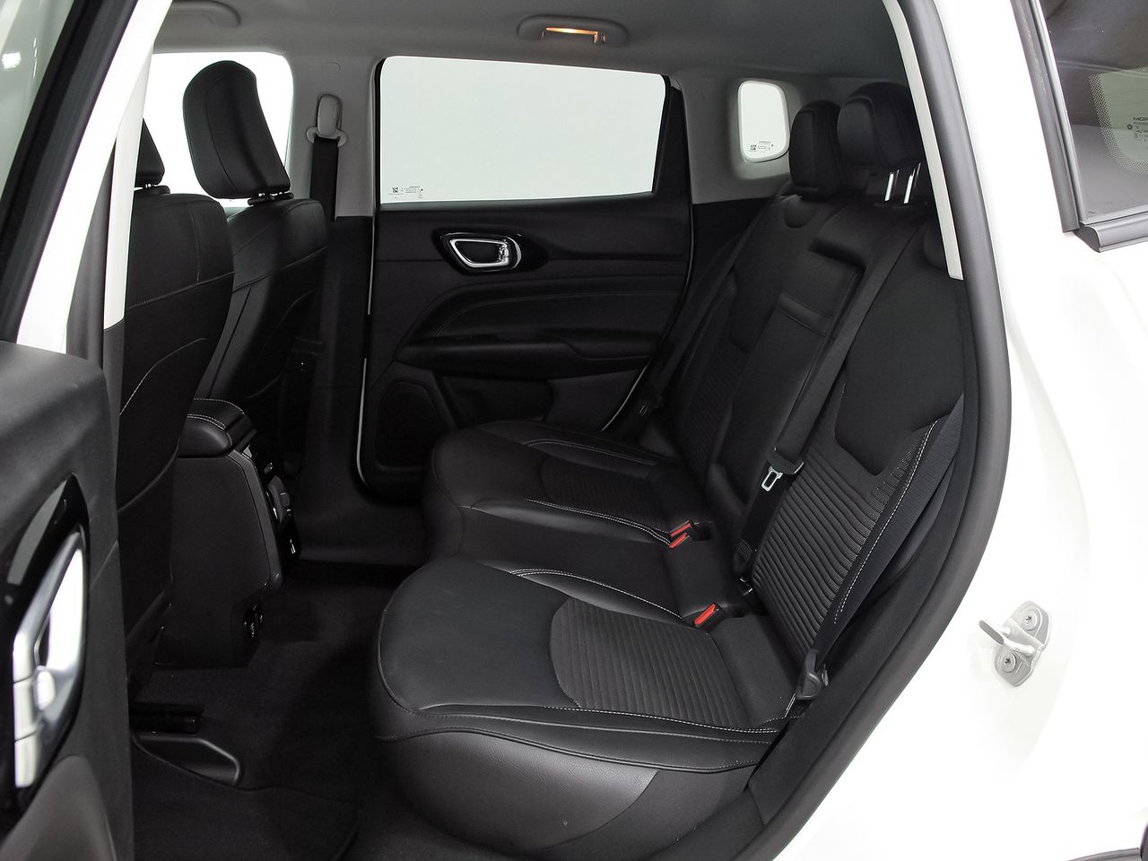 Jeep Compass 1.3 Gse T4 96kW (130CV) Limited MT FWD - foto 9