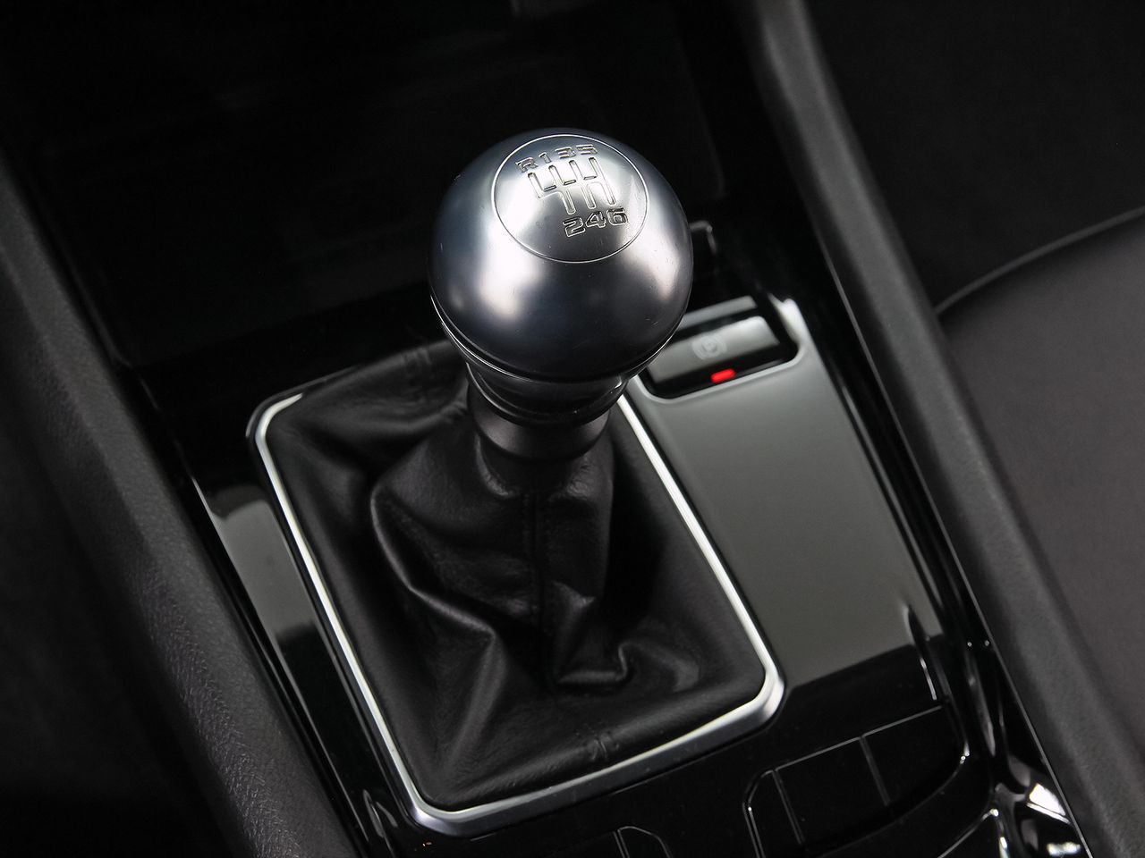 Jeep Compass 1.3 Gse T4 96kW (130CV) Limited MT FWD - foto 34