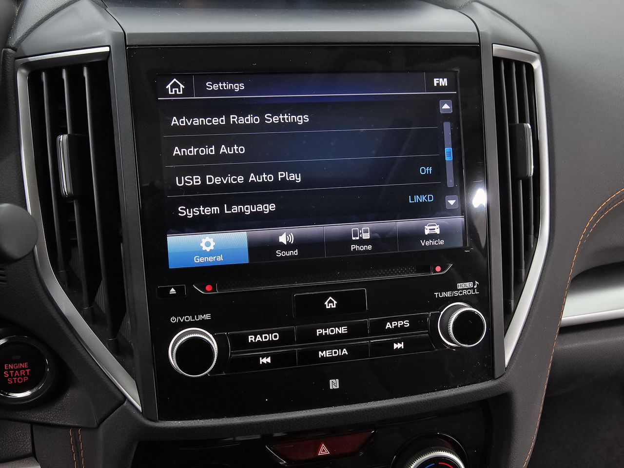 Subaru XV 2.0i Hybrid CVT Executive Plus - foto 25