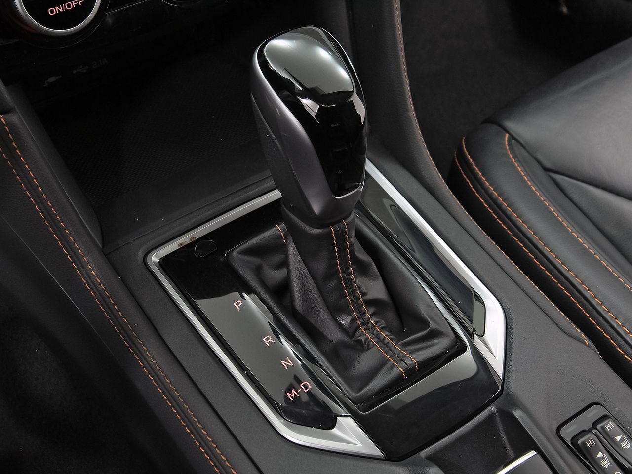 Subaru XV 2.0i Hybrid CVT Executive Plus - foto 34