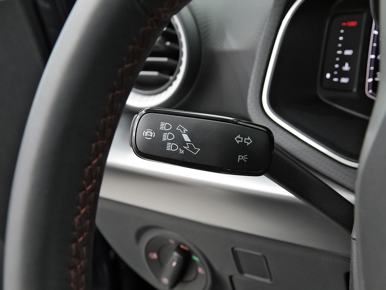 Seat Arona 1.0 TSI 85kW (115CV) FR Special Edition - foto 12