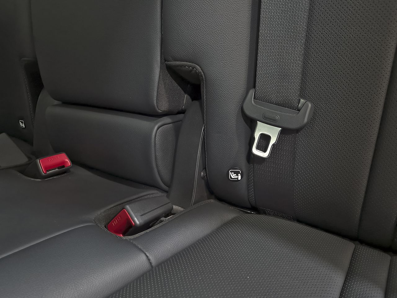 Kia Sorento 1.6 T-GDi HEV Black Edition 4x4 7pl - foto 59