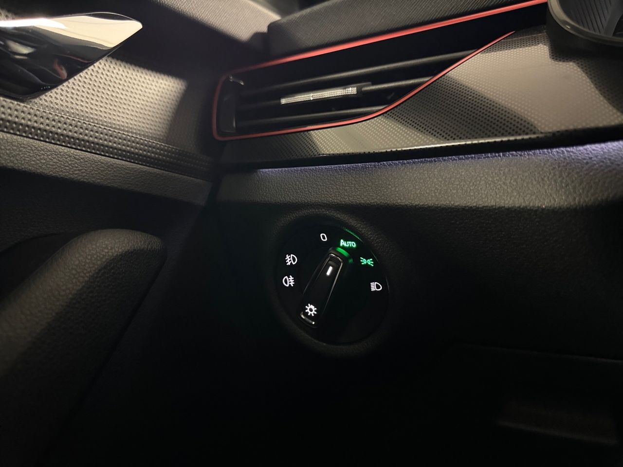 Skoda Kamiq 1.5 TSI 110kW (150CV) MONTECARLO - foto 11