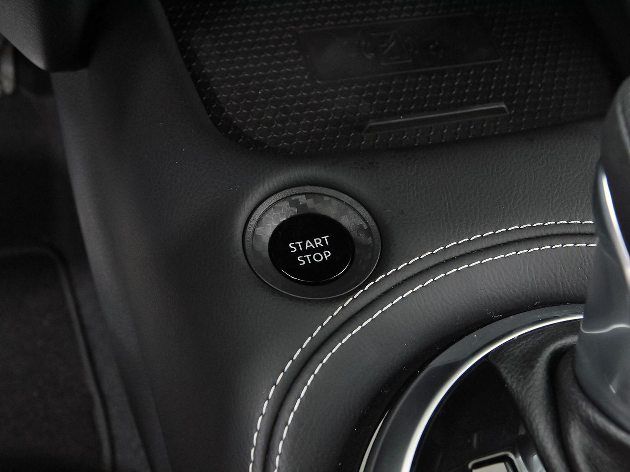 Nissan Juke 1.6 Hybrid 105kW (145CV) Tekna - foto 32